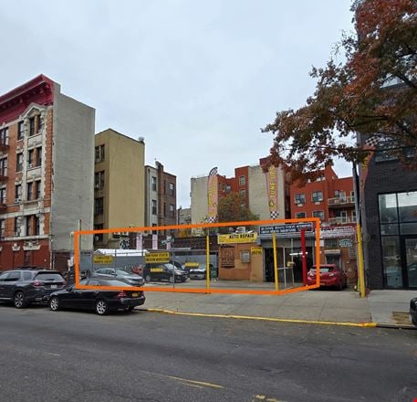 Preview of Retail space for Rent at 348 Metropolitan Ave