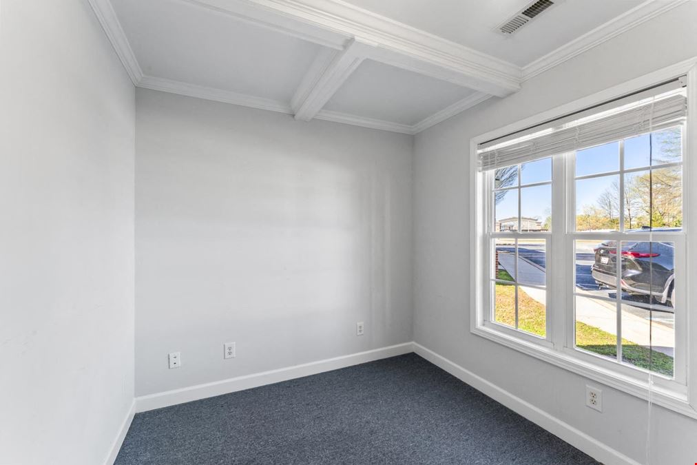Standalone Office Building for Lease