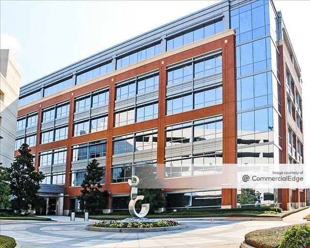 Imperial Plaza