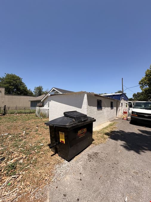 2221 S Central Ave