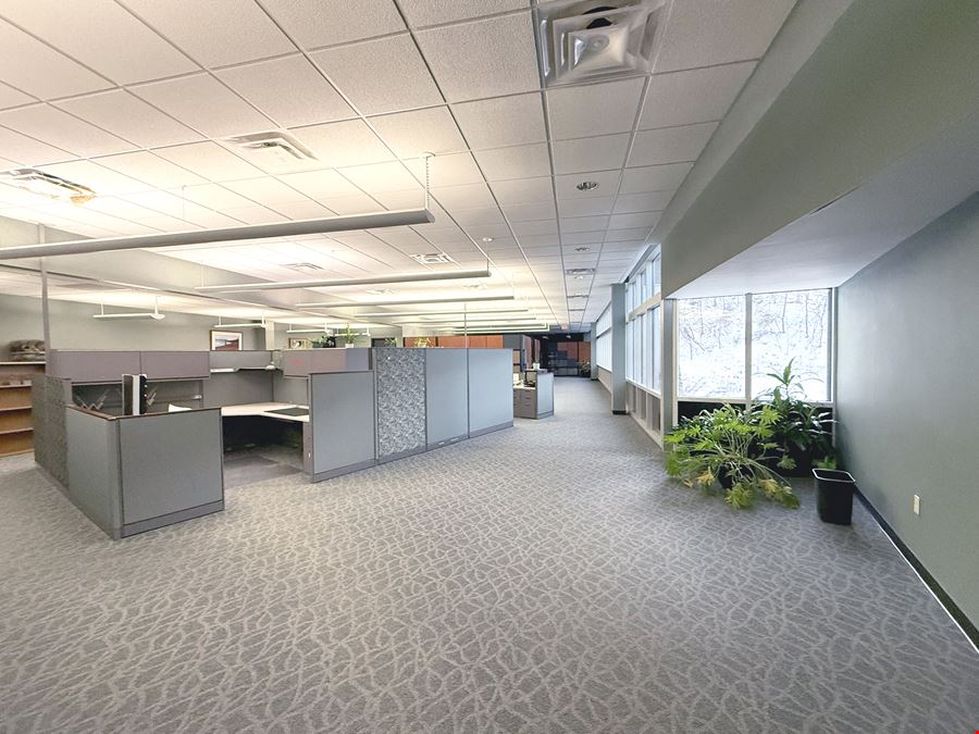 20,000 SF Flex Office Sublease Available