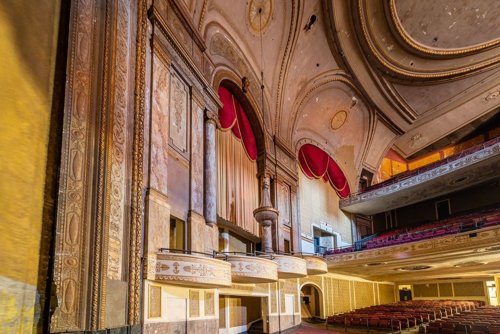 The Loew's State Theater