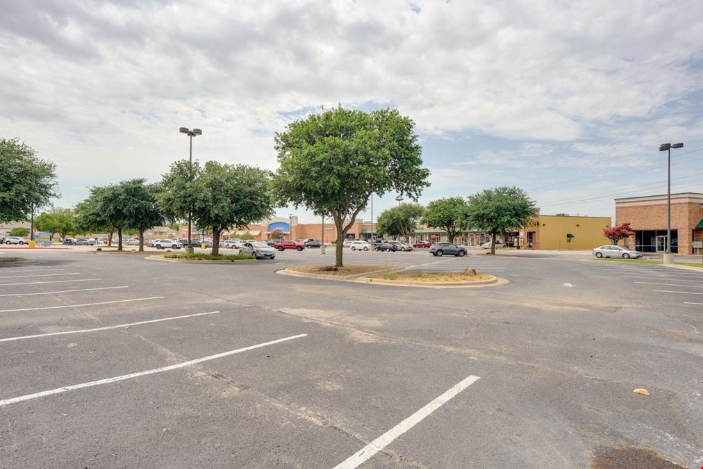 Lewisville Commons