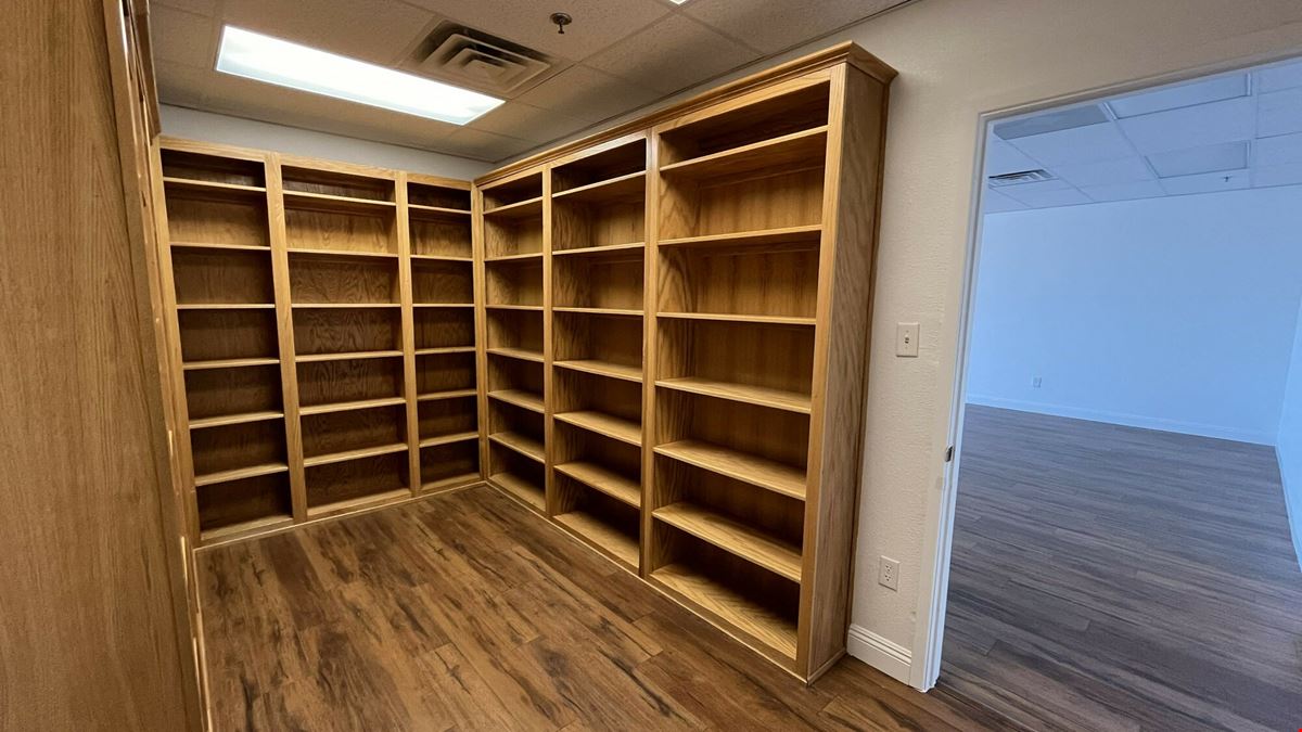 Keystone Plaza: Suite 20 on Building 2
