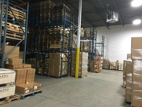2,960 sqft shared industrial warehouse for rent in Mississauga