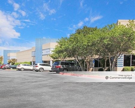 Preview of commercial space at 1835 Kramer Lane
