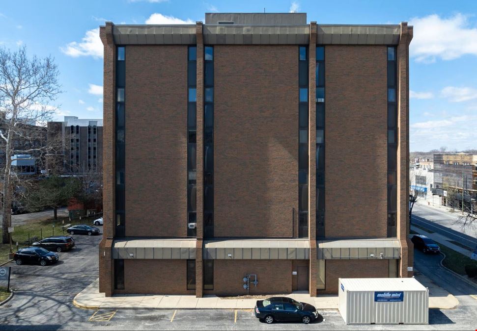 4909 West Division Street