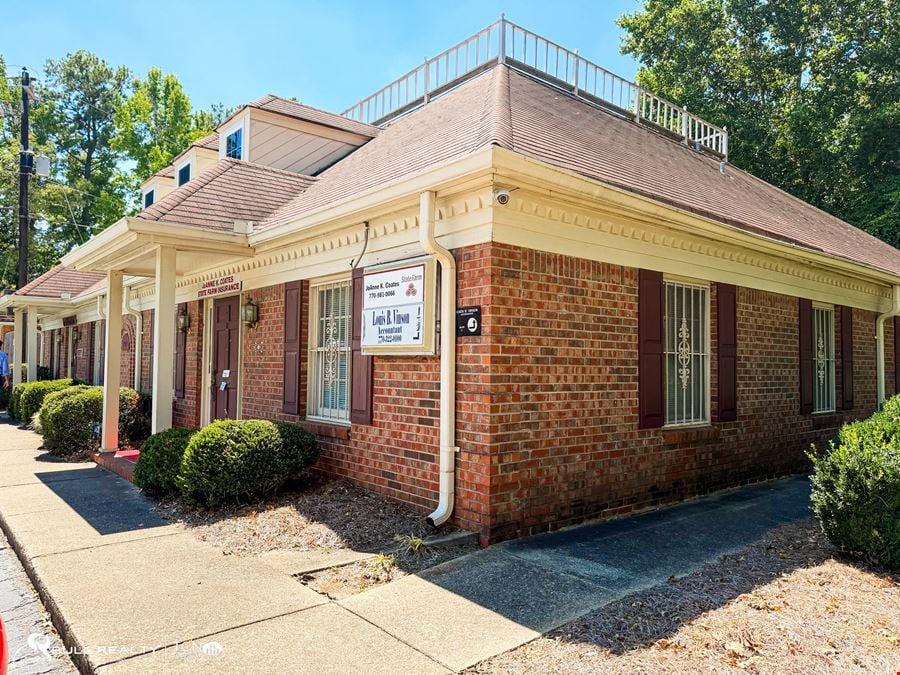 Multi-Tenant Office Building For Sale | ±4,026 SF