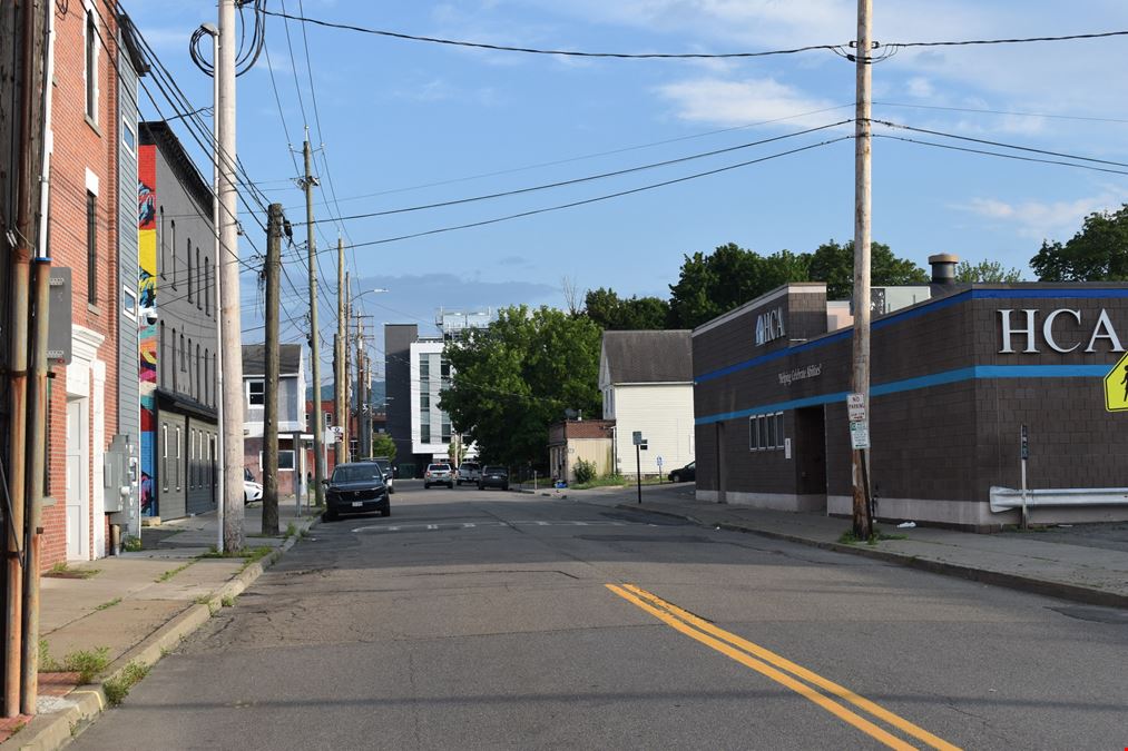 257 Main St