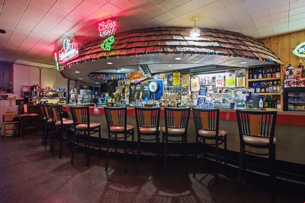 Backwoods Bar | New Auburn, MN