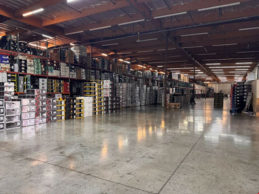 Warehouse/Distribution Facility w/ Yard