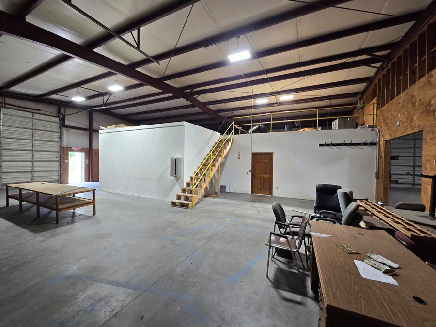 2185 Storage Rd