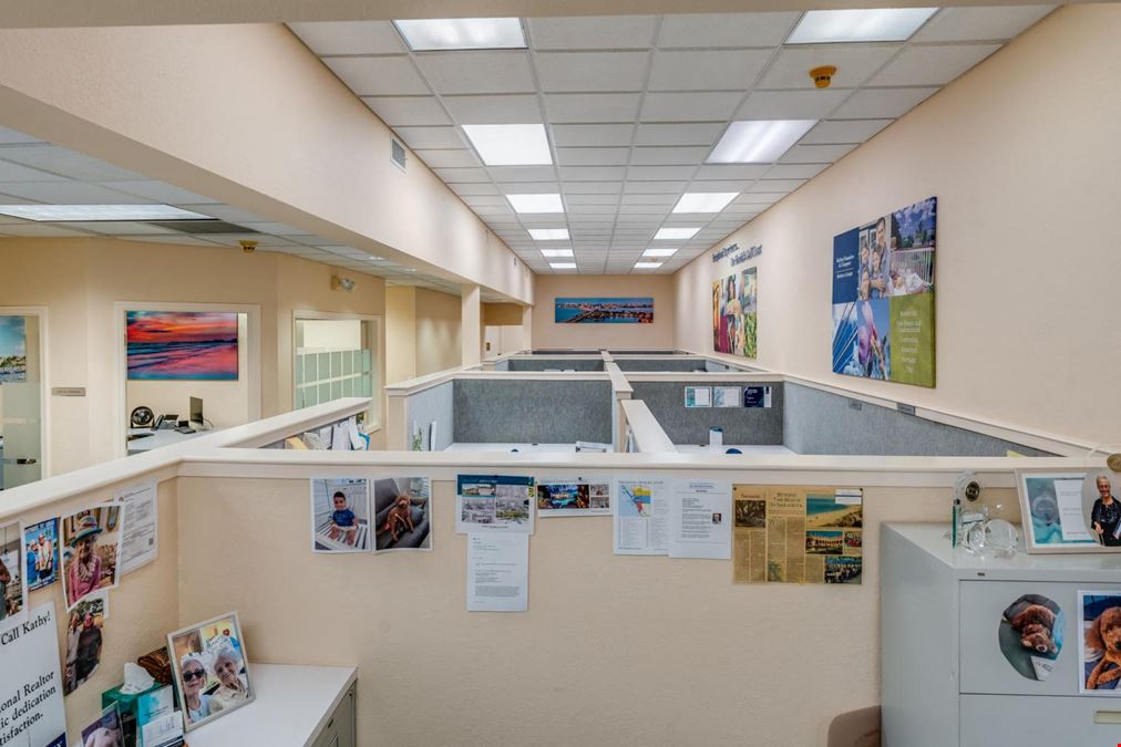 8660 S Tamiami Trail - 14,200/SF Office