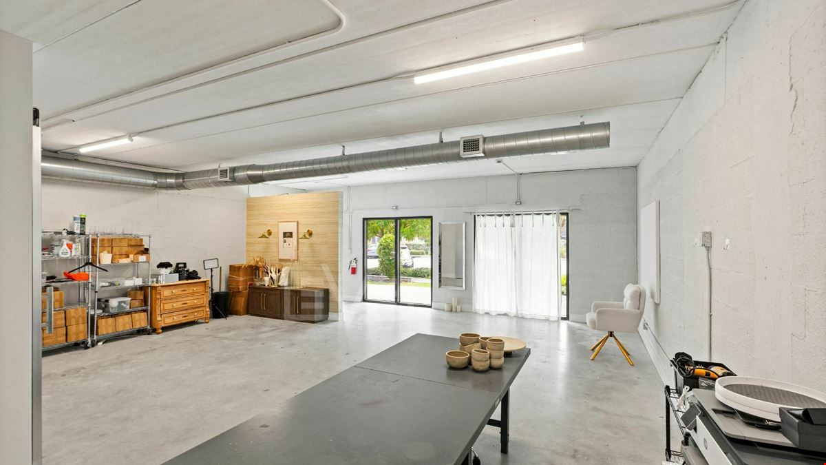 Downtown Oakland Park Retail