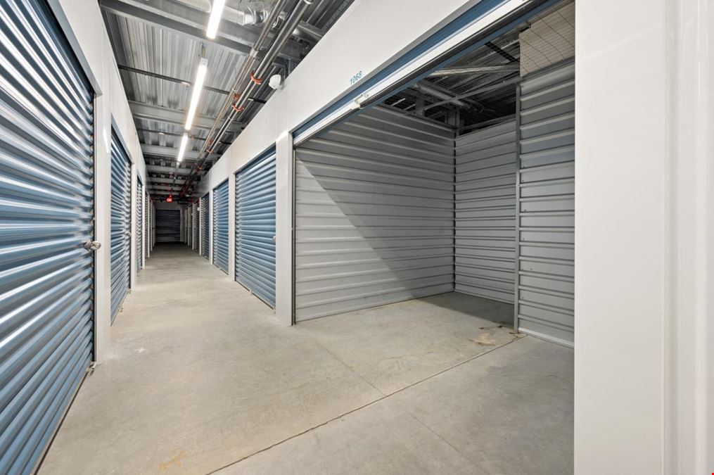 TYNGSBOROUGH SELF STORAGE