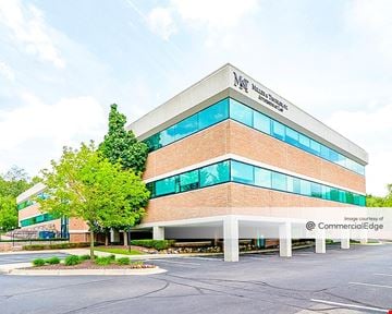 Fairways Office Center