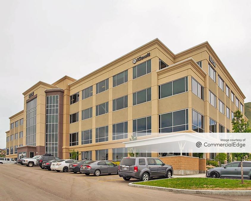 The Pointe VI