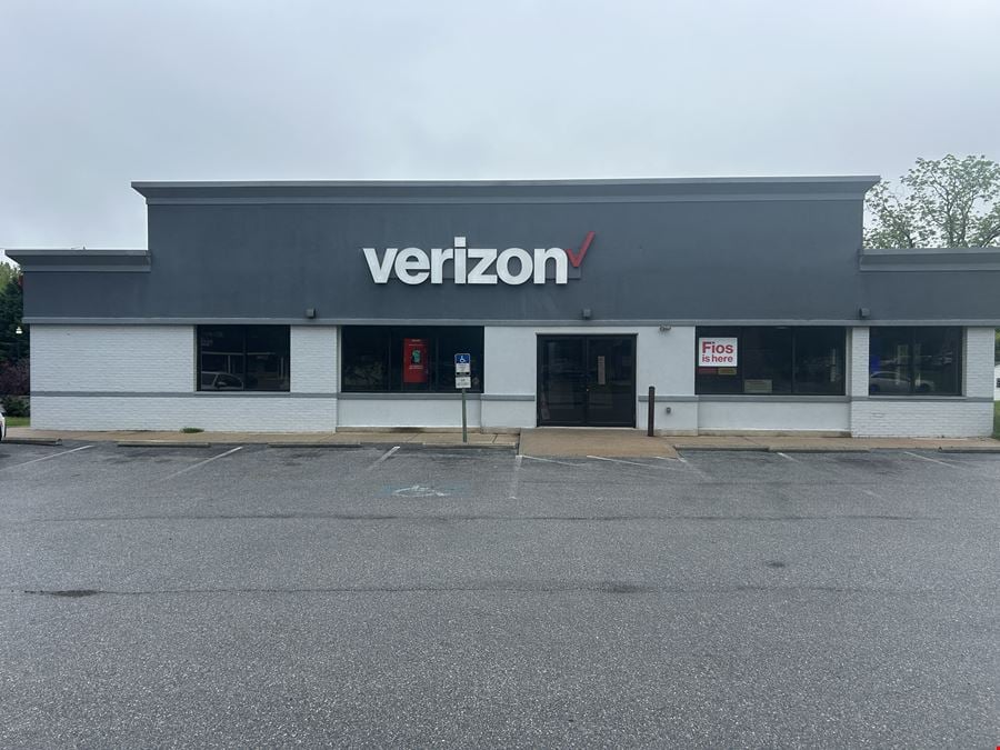 3903 Lincoln Hwy
