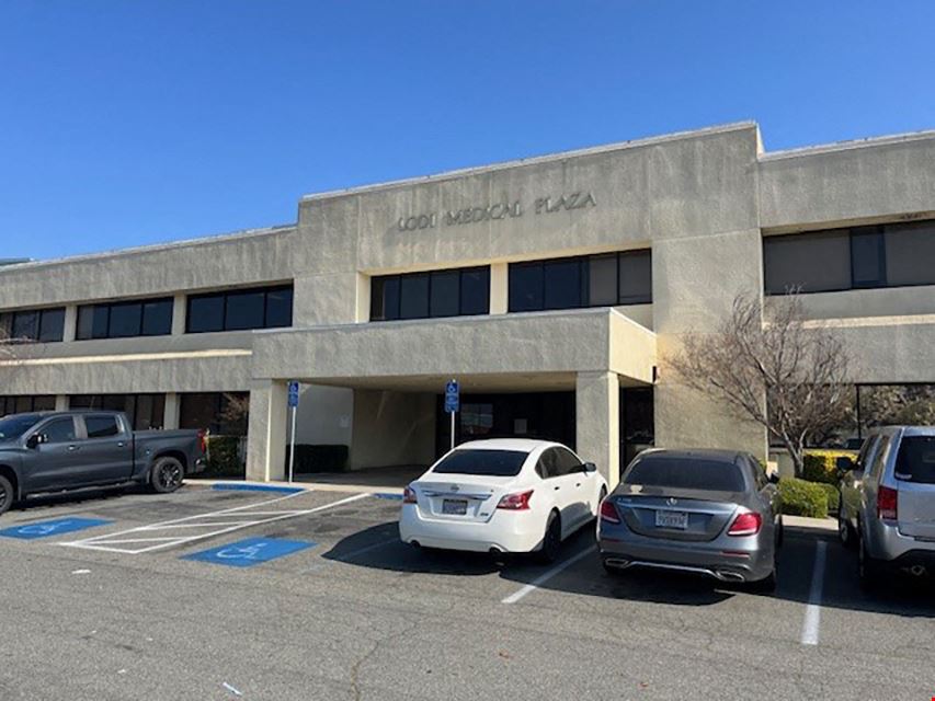 999 S. Fairmont Avenue, Suite 220