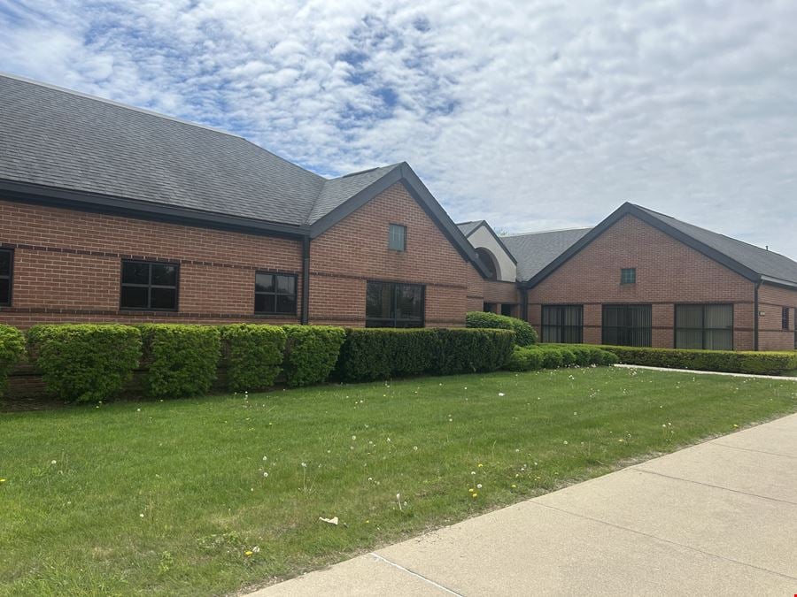 Anchor Bay Professional Plaza