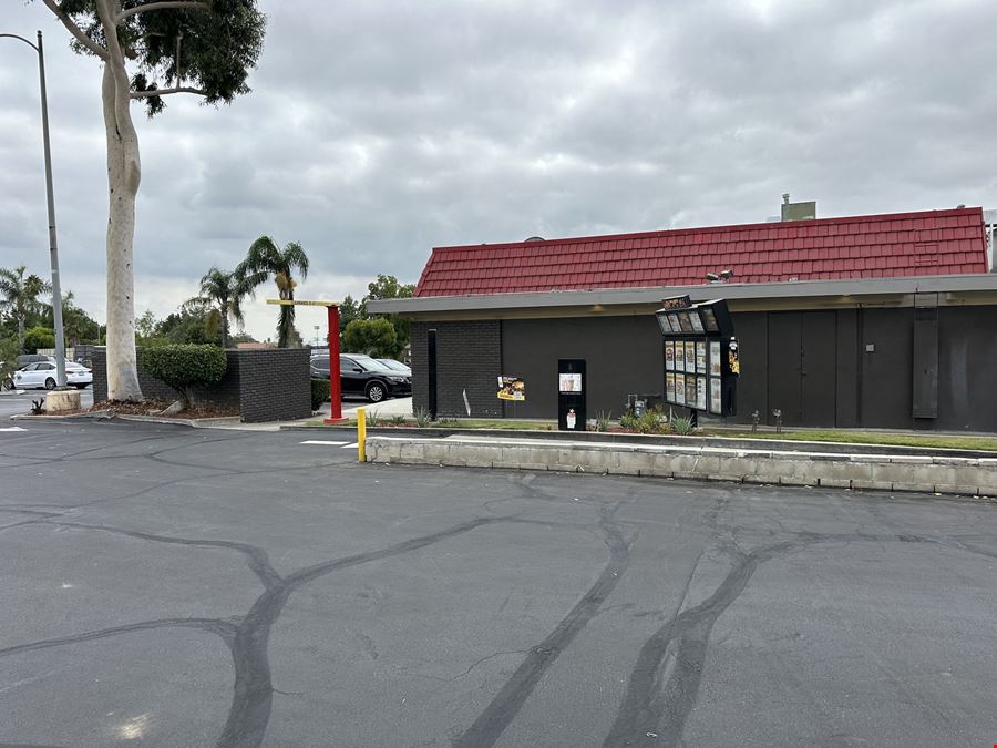 Country Village Center - Stater Bros. Anchored Shopping Center