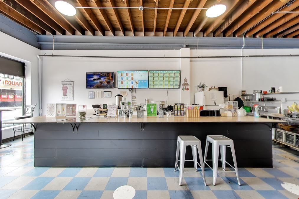 Logan Square Retail For Lease