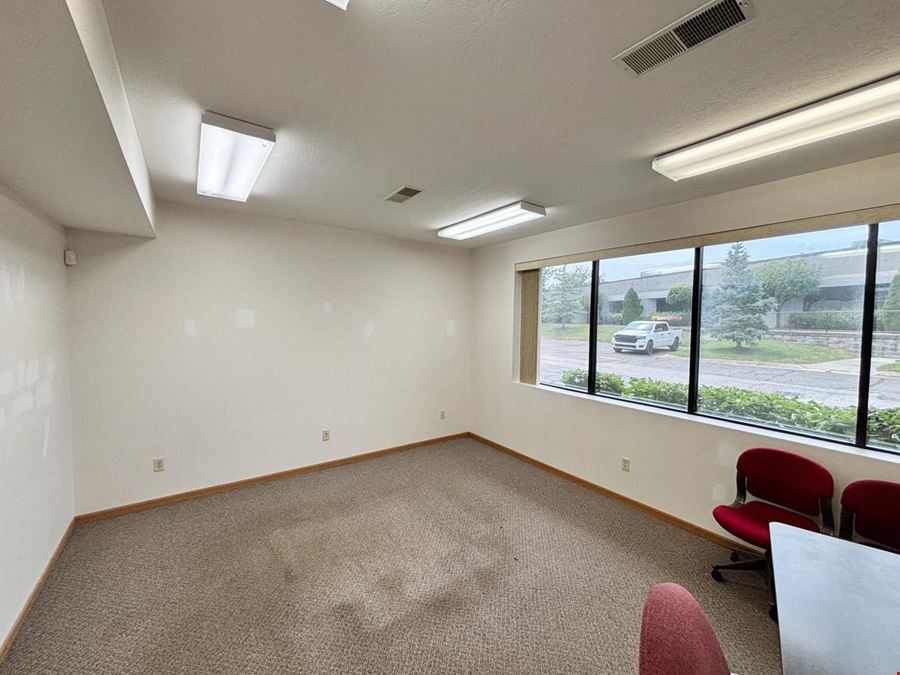 2307 E Aurora Rd