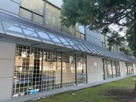 Preview of commercial space at 342 East Kent Avenue South