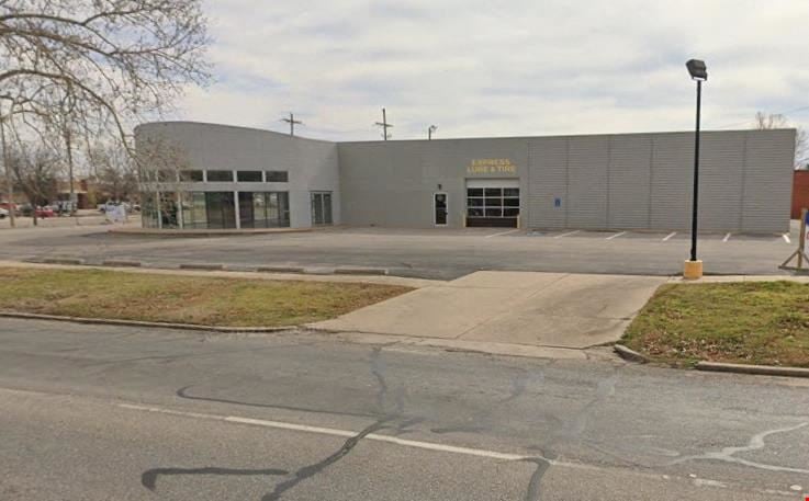 202 W Gore Blvd
