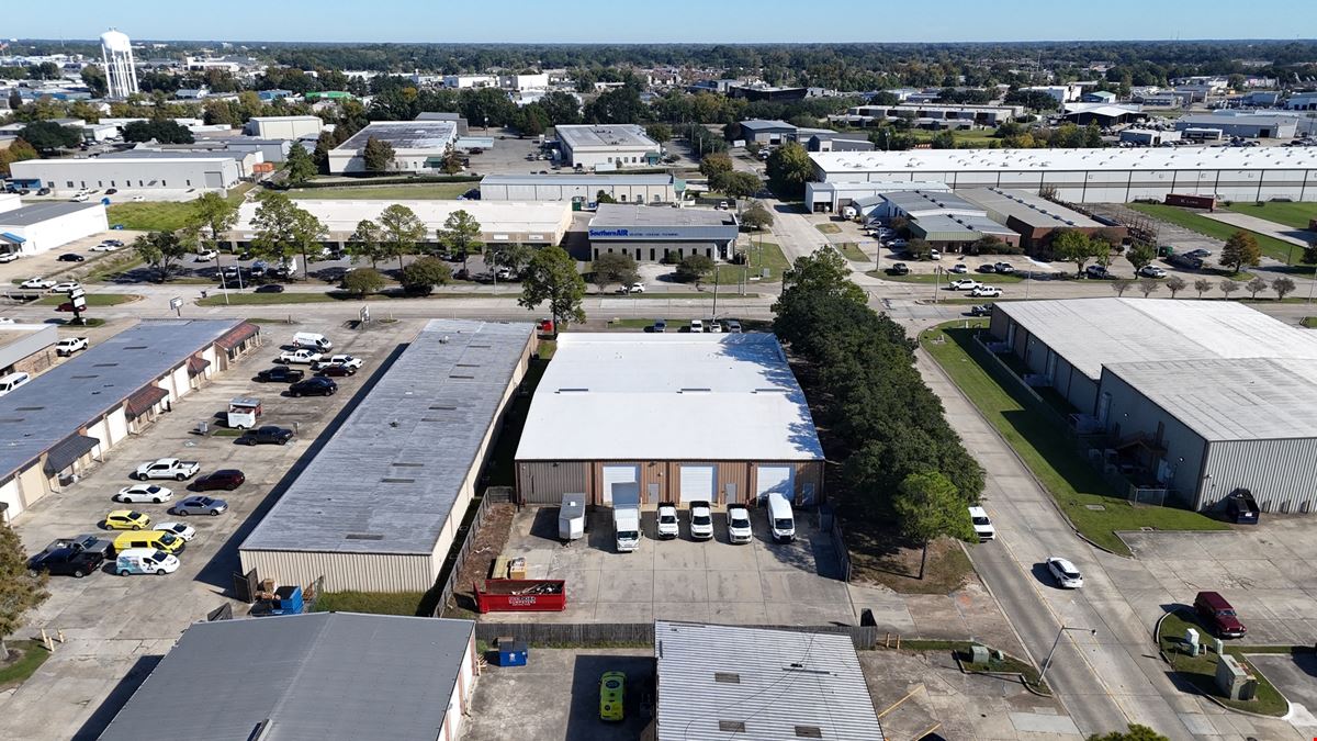 ±14,000 SF Flex Space