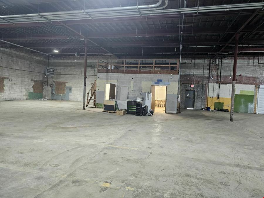 New River Shopping Center