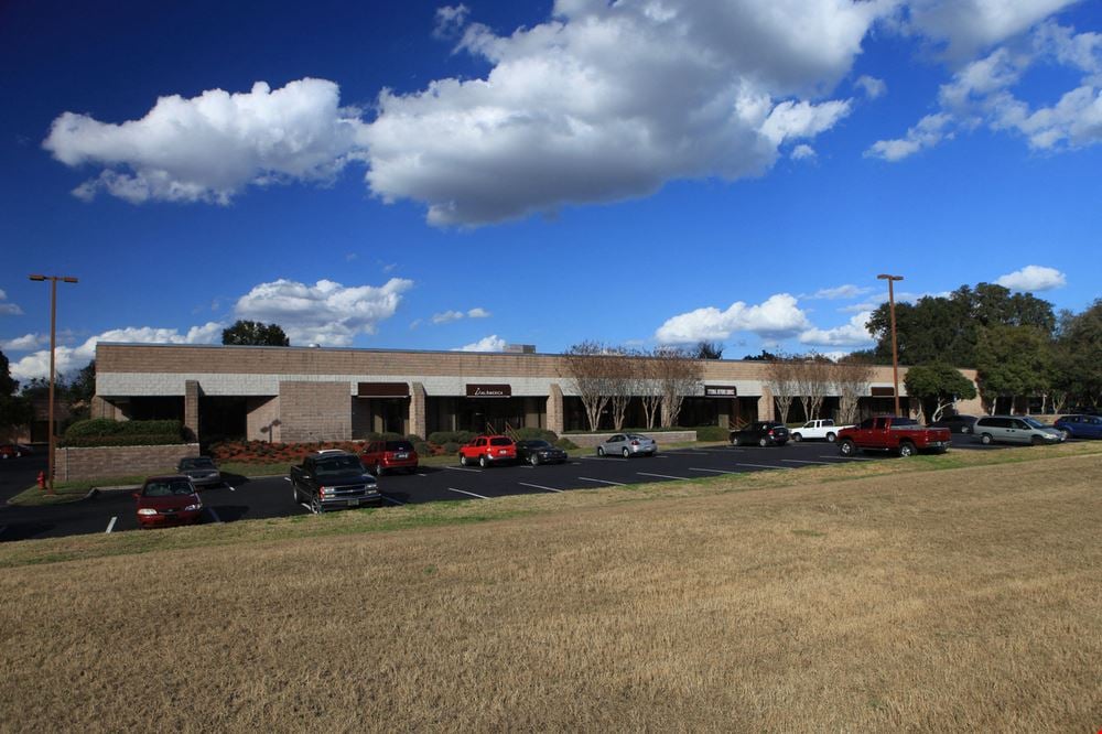 Paddock Park Business Center