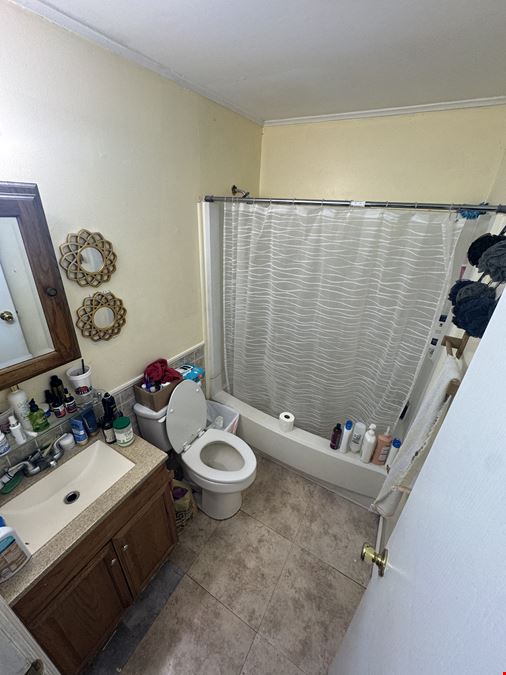 130 Brush Hill CT