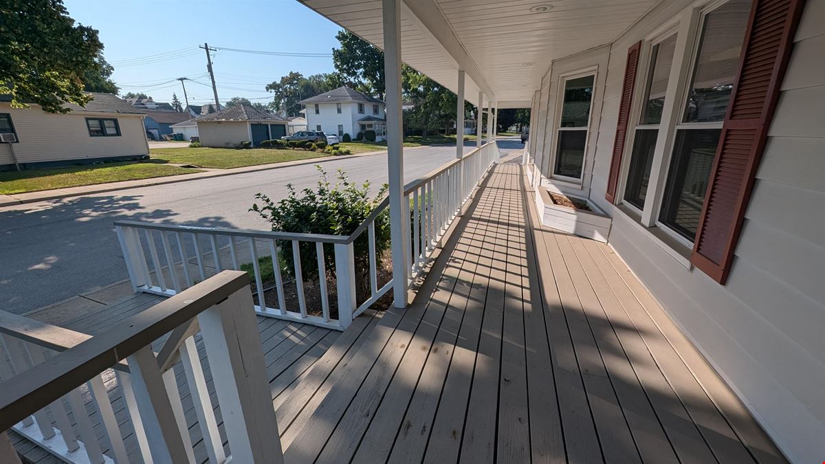 1201 Lincolnway W