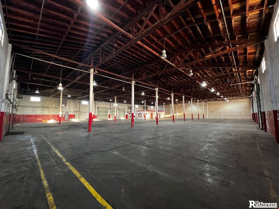 Recker Hwy & 42nd St Warehouse