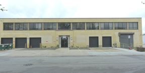 3512 N Kostner Ave