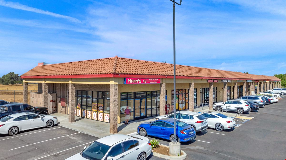 Shopping Center Availabilities: Retail Shop Space w/ TI’s