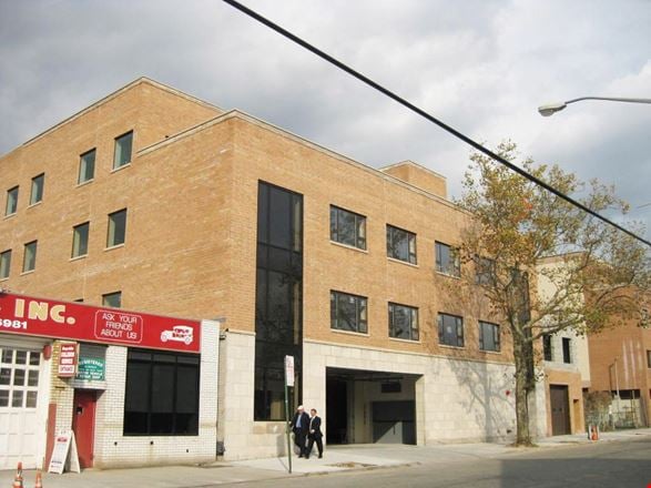 Preview of Office space for Rent at 214-25 42nd Avenue
