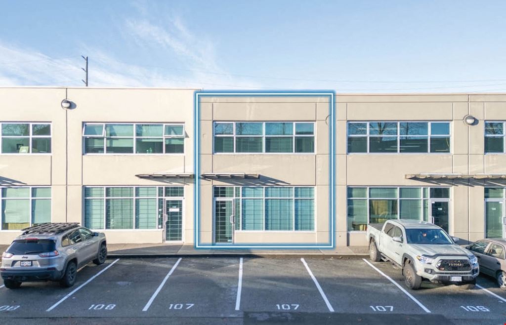 107-408 East Kent Avenue South