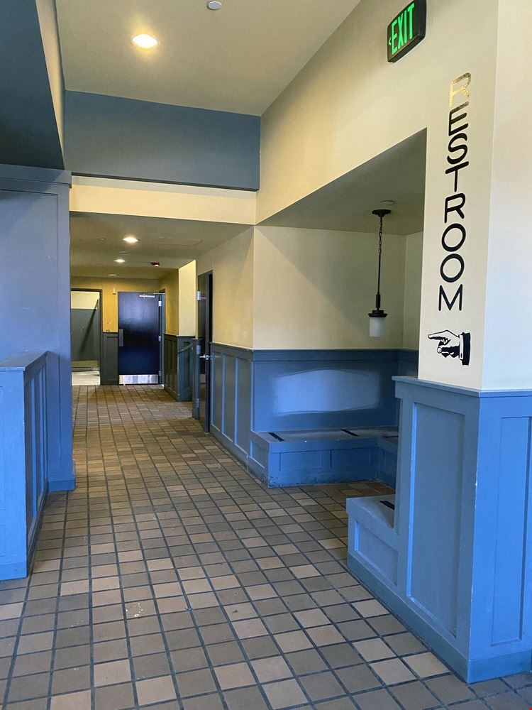 Bar / Restaurant Space for Lease