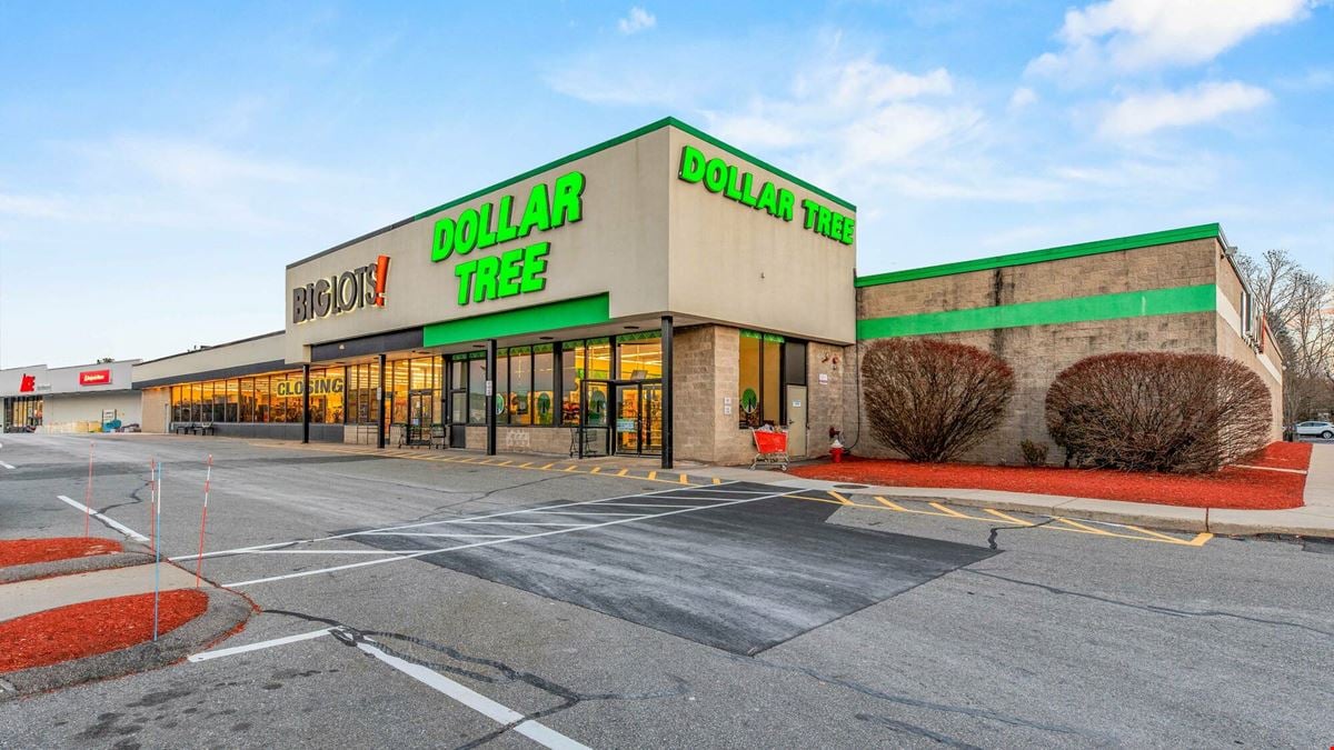 Milford, MA - Milford South Plaza