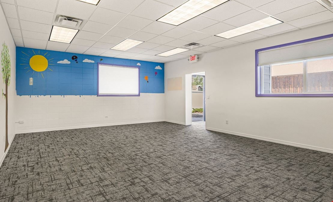 Prime Salmon Office Space
