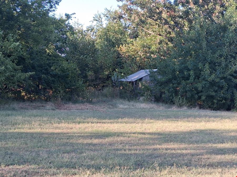 10 Acres of Commercial Land in Neosho, MO
