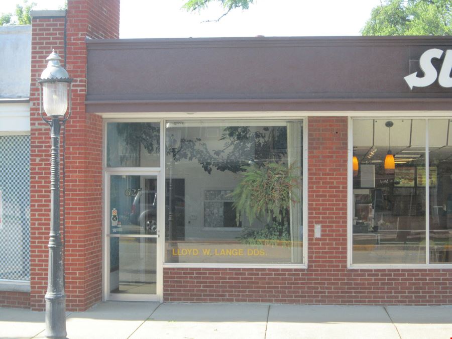 625 Devon Ave