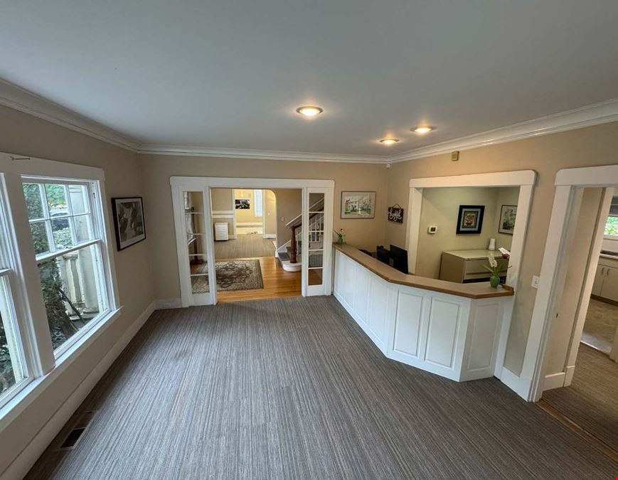 Central Salem Professional Office Opportunity