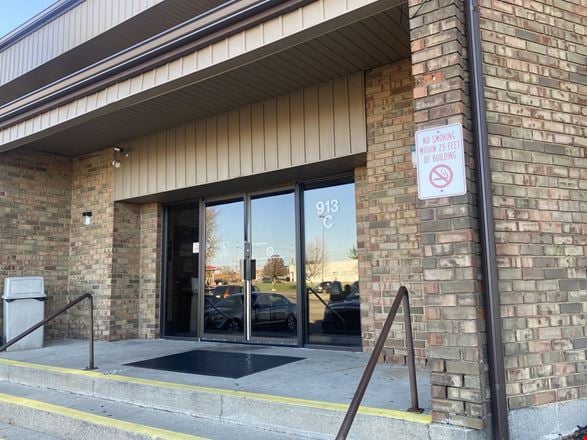 Preview of Office space for Rent at 913 West Holmes Road