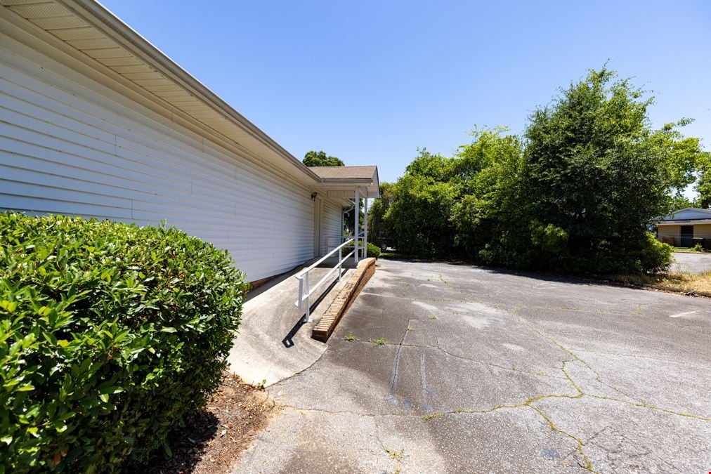 Montezuma Investment Office Space
