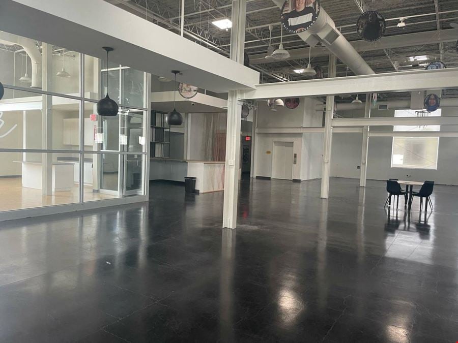 3509 S Peoria Ave - Center 1 - Office