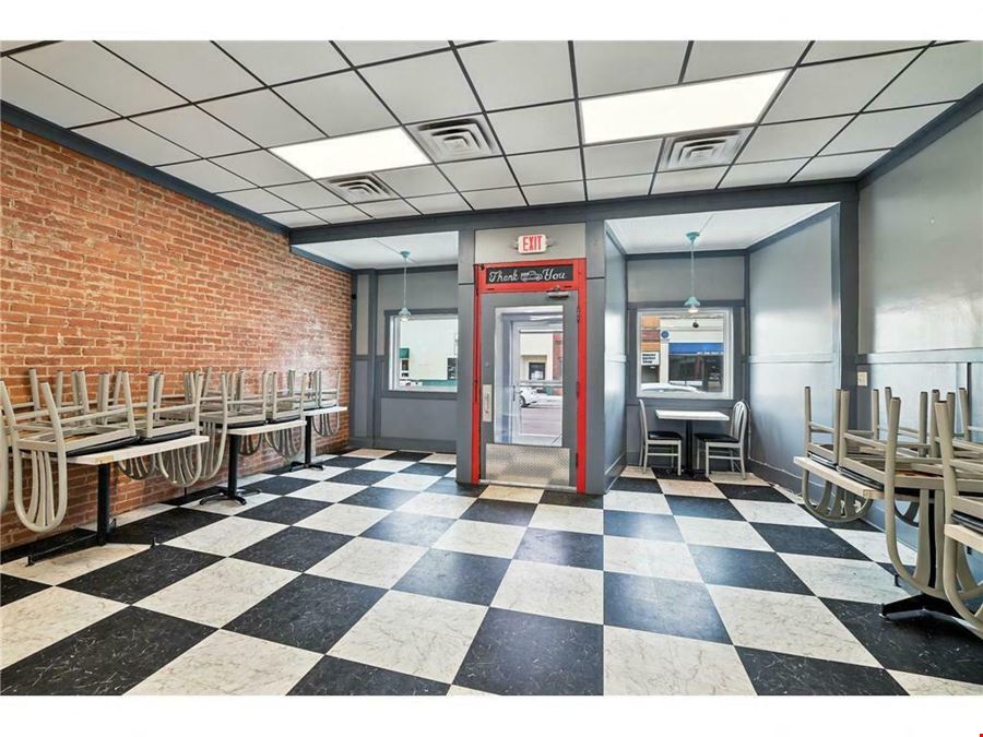 205 S Main St