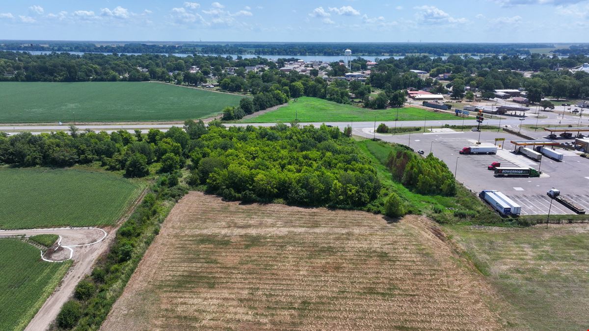 Lake Village Highway 65 Tract
